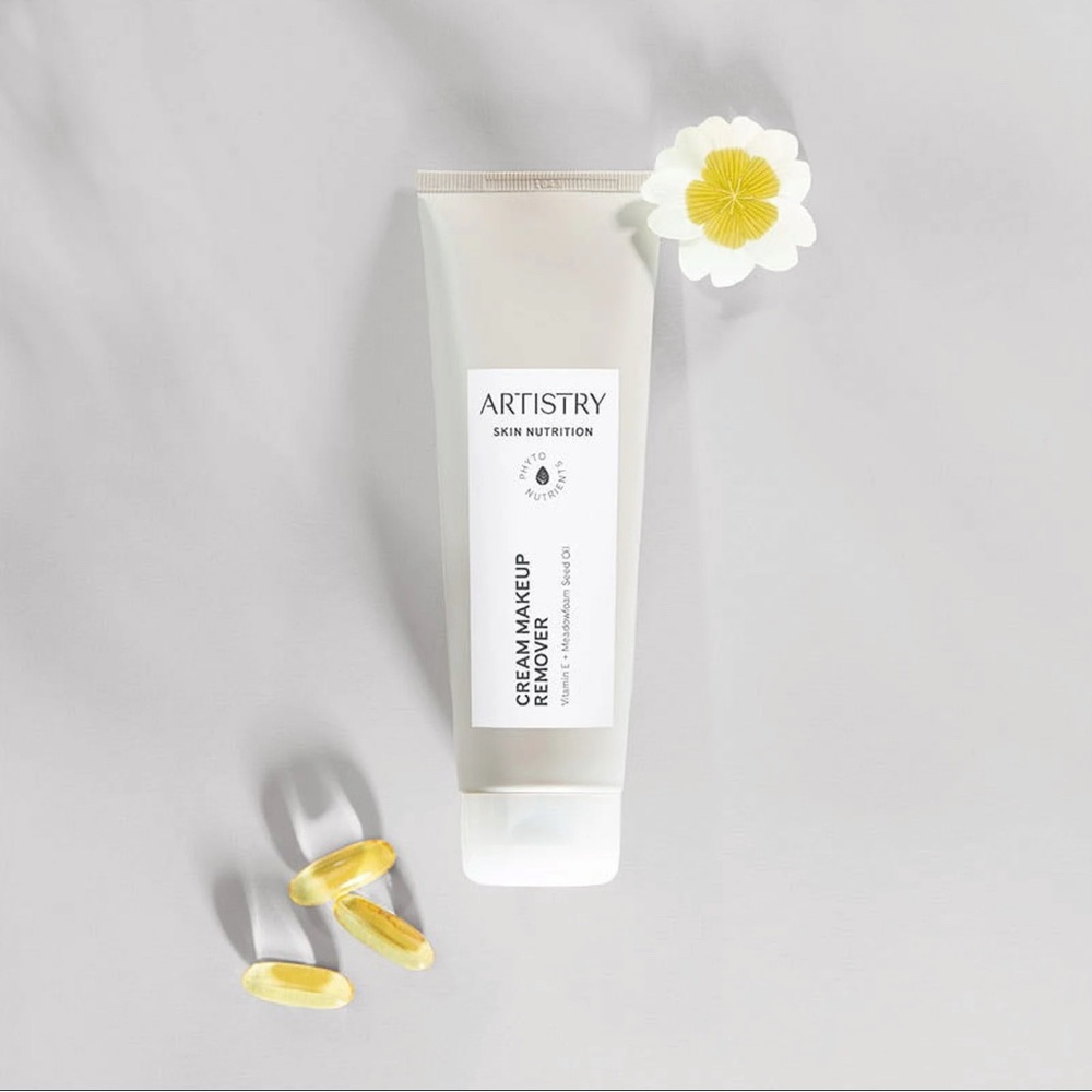 Amway Artistry Skin Nutrition
Cream Makeup Remover